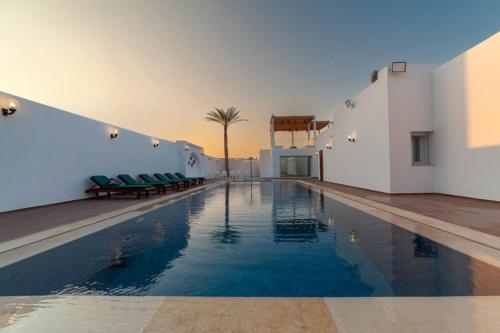 Private Villa & Sunset Rooftop - La Perle Blanche – khách sạn tại Midoun