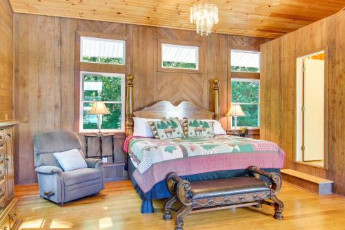 Lovely Lake Lure Retreat with Hot Tub and Boat Dock! in Lake Lure, USA