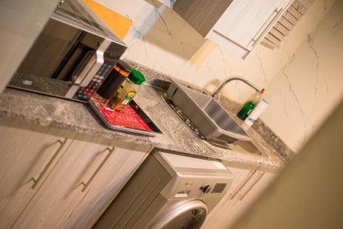 ห้องครัว, Mansions Flat in ฮาราเร