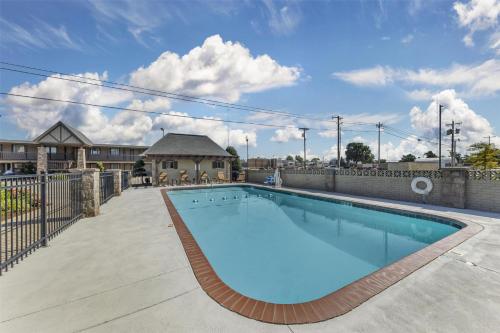 Best Western Plus Weatherford in Weatherford, USA