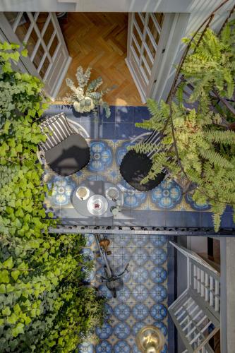 room detail thumbnail 1