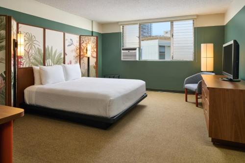 Pagoda Hotel - image 38