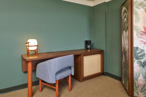 Pagoda Hotel - image 30