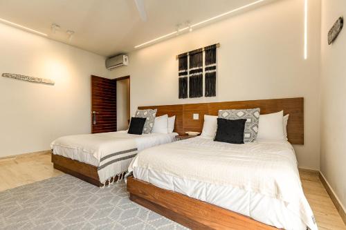 308-303 Beautiful apartments with 3 bedrooms 3