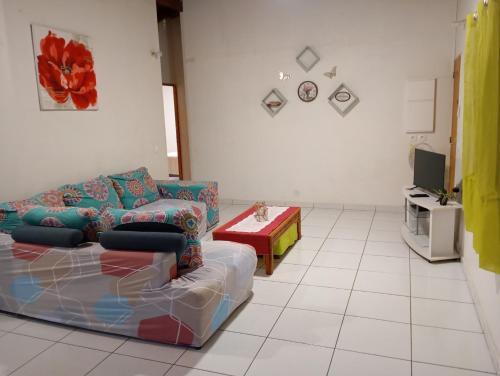 L'Authentique Sikryé (L'Authentique Sikrye) in サントアンヌ