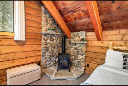 Evergreen Escape Lodge in Pinecrest (CA)