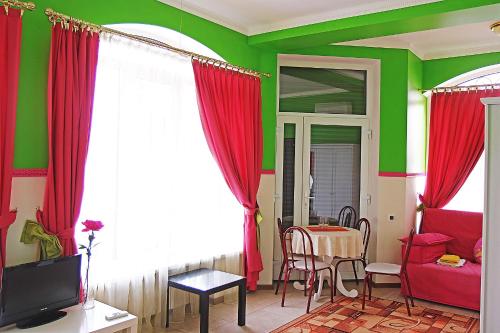 Anapalike Guest House