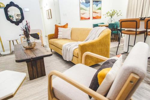 Fort Worth Hideaway with Pool and Games – khách sạn tại Mistletoe Heights