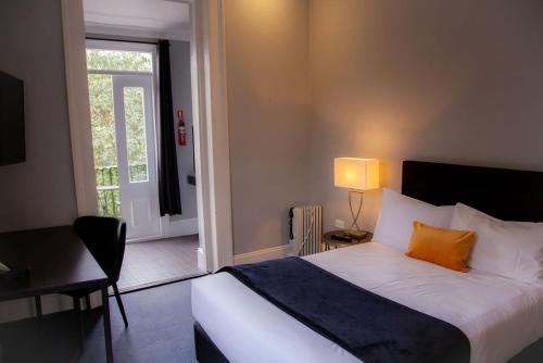 room detail thumbnail 0