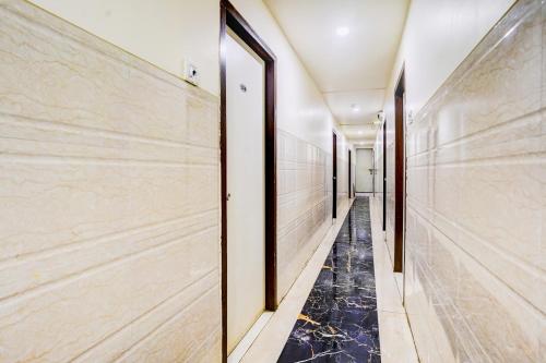 ردهة, Collection O Ulhasnagar Railway Station Formerly Hotel Derby in Ulhasnagar