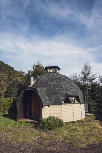 Domo Osiris a 10 minutos de termas Vergara