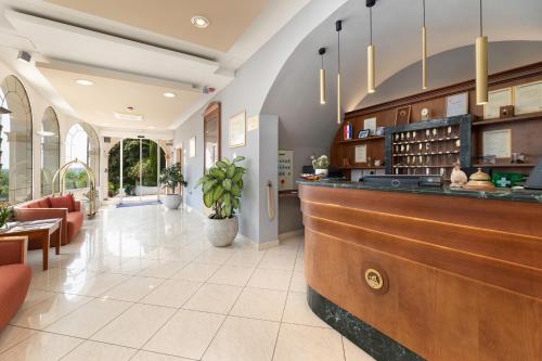 Фойє, Hotel Kanajt in Krk Island