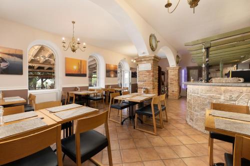 Їжа та напої, Hotel Kanajt in Krk Island