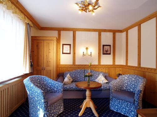 Hotel Alpenhof Kristall - image 11