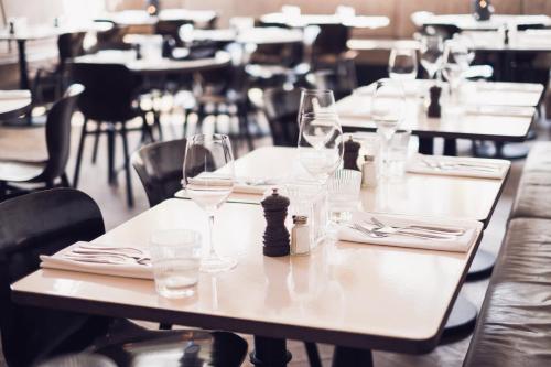 Morgan & Mees - image 7