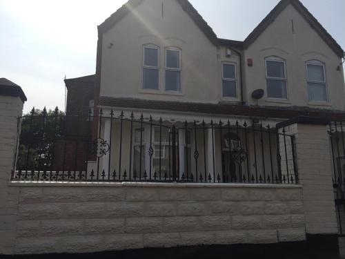 Vicarage Lodge Birmingham, Birmingham (Foto 8)