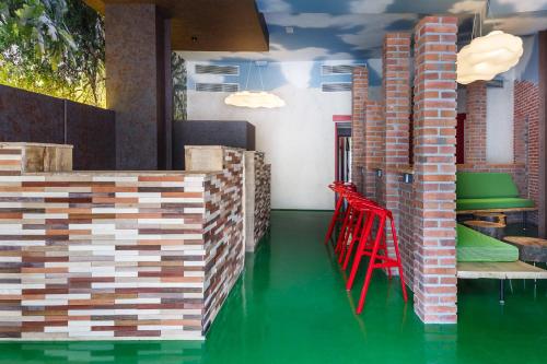 共用Lounge/電視區, 布蘭科旅館 (Blanco Albergue) in 聖地亞哥德孔波斯特拉舊城區