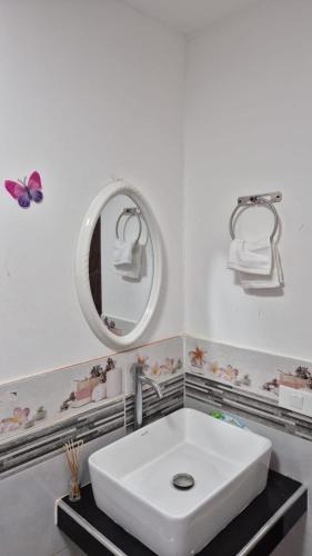 Mini Apartamento con Aire acondicionado near Capitán FAP Pedro Canga Rodríguez repülőtér