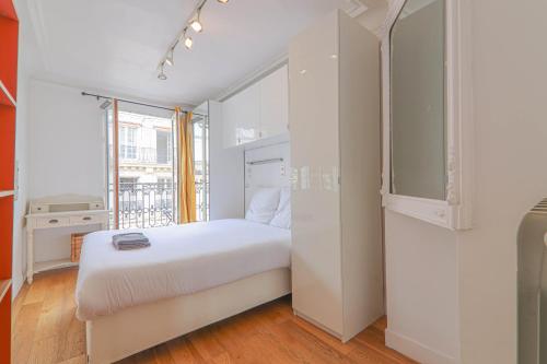 1BR Apartment - 4P - Tour Eiffel with NetFlix - image 5