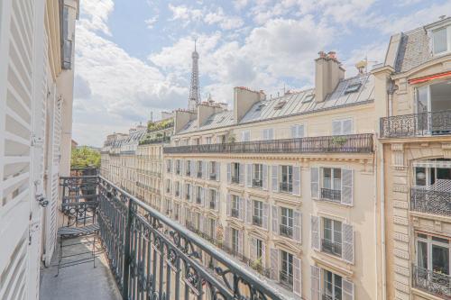 1BR Apartment - 4P - Tour Eiffel with NetFlix - image 12