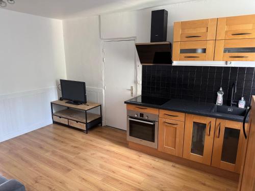 T2 dans le centre ville de Ferney in 費爾內-伏爾泰