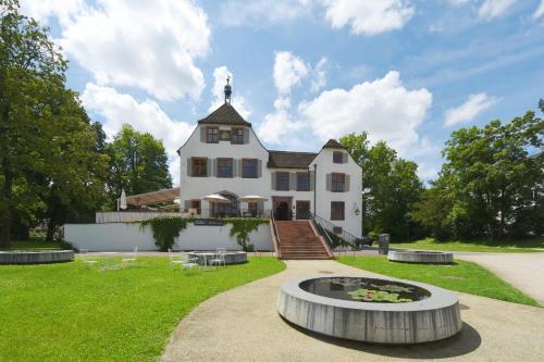 Foto 1: Hotel im Schlosspark