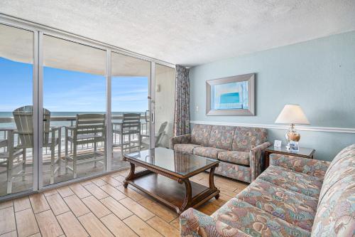 0404 Waters Edge Resort condo - main image