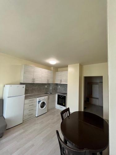 Student City Vitosha View Apartment, Sofia (photo 3)