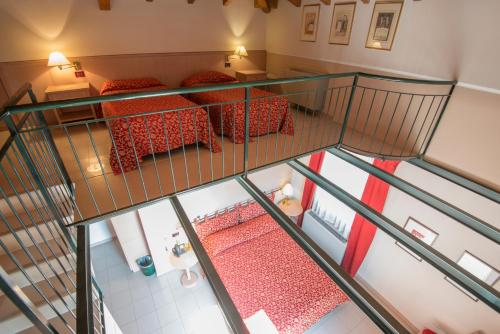 Santanna - image 7