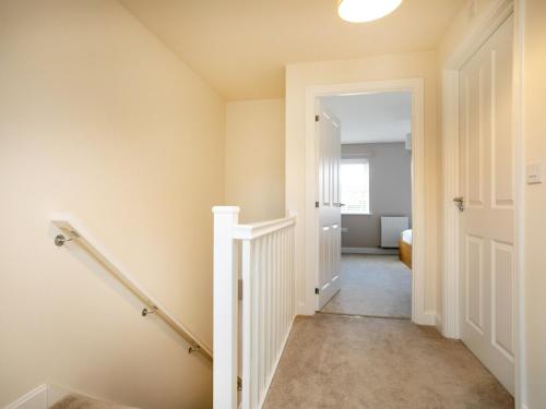 設施, Cosy Brinsley Stay EV Garden WiFi Office Pass The Keys in 伊斯特伍德大廳