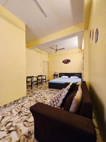 Shree Ram SIA Hotel an unit of shree ram sia trading and residency
