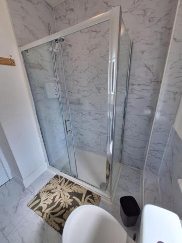 Shower, The Red Door in Birr