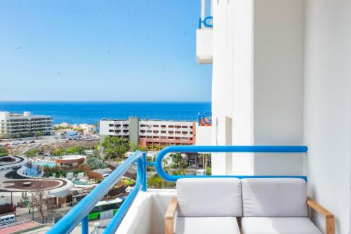 Paraiso del Sur 2-Bedroom Luxury Suite, Sea & Mountain Views 2