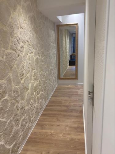 1 bedroom APT - heart of Old Antibes, Antibes (fotografie 3)