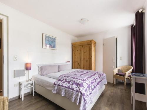 Comfortable Holiday Home in Neuastenberg with Sauna - image 5