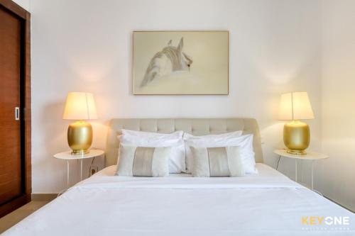 Sophisticated One Bedroom with Full Marina View, Dubaj (fotografie 3)