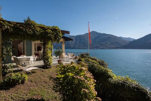 Villa Al Lago