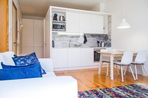 Liiiving in Porto | Blue Flower Apartment, Porto (fotografie 4)