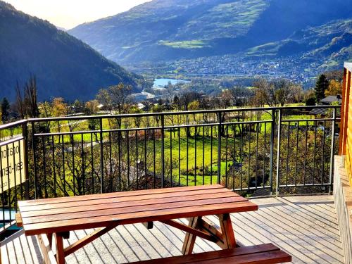 Balcony/terrace, Location Paradiski San Bernardo near Filature Arpin