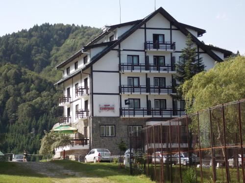 Accommodation in Arges