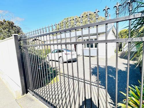 Spacious 5 Bedrooms Fully Fenced house in Auckland, Auckland (fotografie 7)