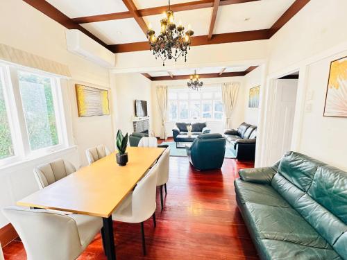 Spacious 5 Bedrooms Fully Fenced house in Auckland, Auckland (fotografie 9)