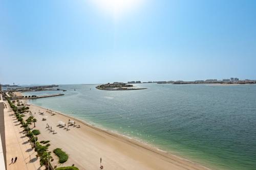 Luxe 2 bedroom Apartment full Sea and Palm Views, Dubaï (photo 5)
