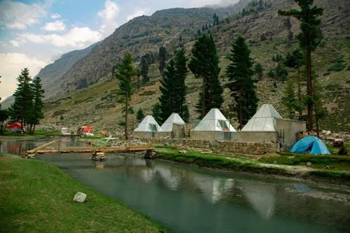 Open Sky Glamps Mahodand Lake in Saidu Sharif
