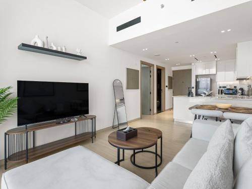 Chic and Stylish 1 BDR in Binghatti corner - JVC, Dubaj (zdjęcie 3)