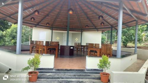 Coorg Riverness Resort in 7 Th Hosakote