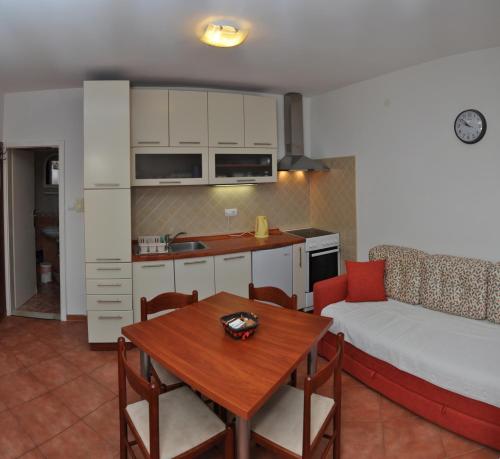 Apartments Miana 3