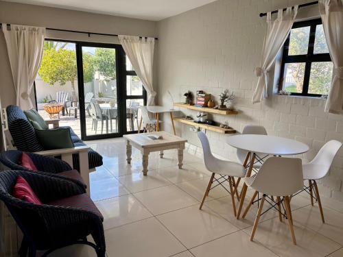 Serenity on Fairway in Country Club