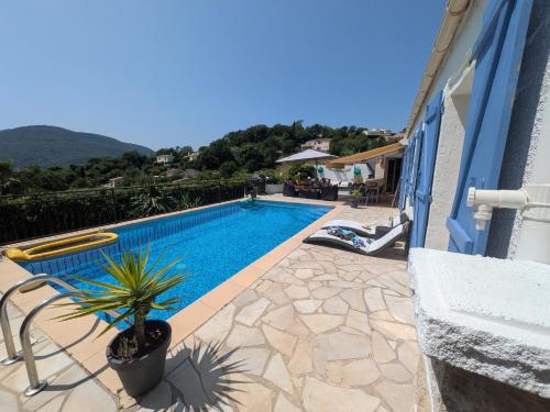 Beautiful Provencal villa in Les Adrets-de-l'Esterel