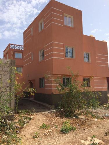 타가주 Belle maison avec terrasse aghroud 2성급 싱글룸 수영장